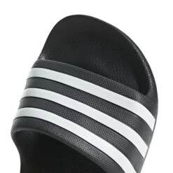 Adidas Adilette Aqua Badeslippers Kinderen - Core Black/future White/core Black F35556 -Zwemuitrusting adidas kids adilette aqua bathing sandal core black future white core black f35556 3 1086629