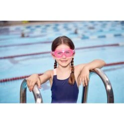 AQUASPHERE Seal Kid 2 Kinderen Zwembril - Klar - Roze/Wit 18 AQUASPHERE Seal Kid 2 Kinderen Zwembril - Klar - Roze/Wit -Zwemuitrusting aquasphere seal kid 2 kids swim goggles clear pink white 23 1497283