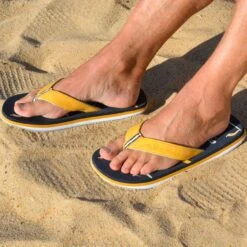 Cool Shoe Original Slight 64 Teenslippers - Dark Blue -Zwemuitrusting cool shoe original slight 64 sandals dark blue 3 1491721