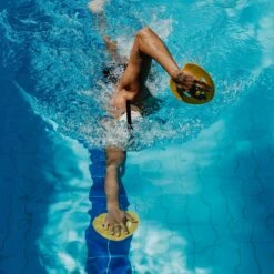 FINIS, Inc. Manta Paddle 9 FINIS, Inc. Manta Paddle -Zwemuitrusting finis inc manta paddle2 1189958