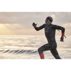 Zone3 Men's Vanquish-X Wetsuit - Black/orange -Zwemuitrusting zone3 mens vanquish x wetsuit black orange 19 1196015